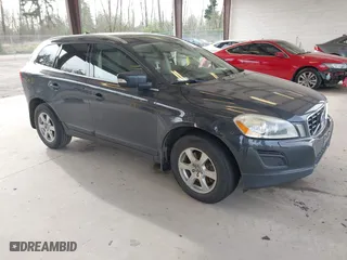 2011 Volvo XC60 3.2L with VIN YV4952DL7B2166075, listed as a IAAI auction lot 42004245 with 136,182 mi miles. Bid and sale history available at carsss.com. Image 1.