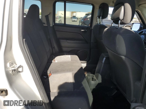 2011 Jeep Patriot Sport with VIN 1J4NT1GA4BD178100, listed as a Copart auction lot 60337705 with 97,455 mi miles and Salvage title. Bid and sale history available at DreamBid. Image 11.