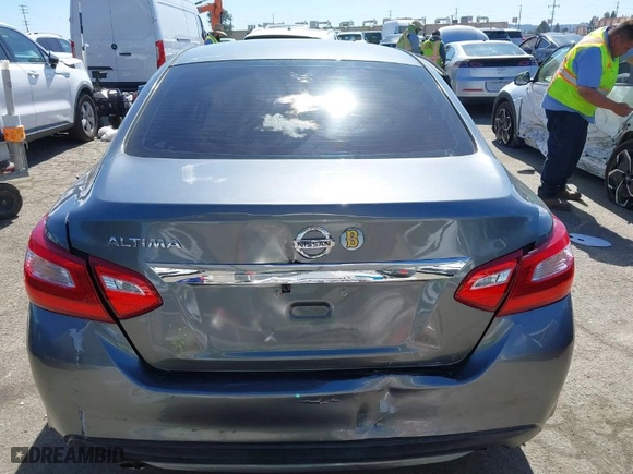 2016 Nissan Altima 2.5 SR with VIN 1N4AL3APXGN374563, listed as a IAAI auction lot 41711390 with 134,086 mi miles. Bid and sale history available at carsss.com. Image 16.