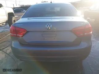 2015 Volkswagen Passat 1.8T S with VIN 1VWAT7A30FC018547, listed as a IAAI auction lot 41304925 with 76,384 mi miles. Bid and sale history available at carsss.com. Image 16.