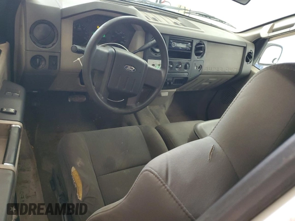 2008 Ford F-250 XL with VIN 1FTNF20538EC06469, listed as a Copart auction lot 54568255 with 268,479 mi miles and Salvage title. Bid and sale history available at DreamBid. Image 8.