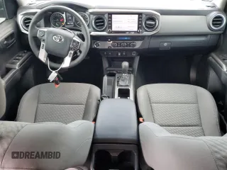 2023 Toyota Tacoma SR5 z VIN 3TYAZ5CN1PT040050, wystawiony jako Copart lot #55241125 z przebiegiem 11 039 mil mil oraz Szkoda całkowita • Salvage title. Historia ofert i sprzedaży dostępna na DreamBid. Obrazek 8.