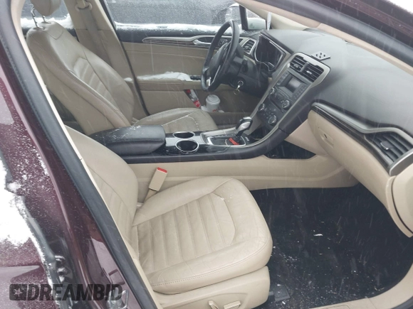 2013 Ford Fusion SE Hybrid with VIN 3FA6P0LU1DR316619, listed as a IAAI auction lot 41515812 with 136,669 mi miles and . Bid and sale history available at carsss.com. Image 5.