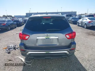 2019 Nissan Pathfinder SV z VIN 5N1DR2MM1KC643549, wystawiony jako IAAI lot #41223662 z przebiegiem 89 113 mil mil oraz . Historia ofert i sprzedaży dostępna na DreamBid. Obrazek 17.