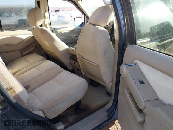 2007 Ford Explorer XLT with VIN 1FMEU73EX7UA62871, listed as a IAAI auction lot 41781660 with 147,494 mi miles. Bid and sale history available at carsss.com. Image 8.