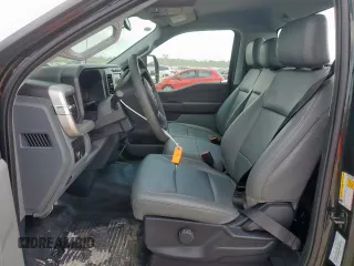 2024 Ford F-250 XL z VIN 1FTBF2AA1REF32111, wystawiony jako Copart lot #61645725 z przebiegiem 1 192 mil mil oraz Szkoda całkowita • Salvage title. Historia ofert i sprzedaży dostępna na DreamBid. Obrazek 7.