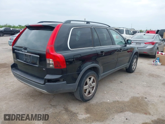 2007 Volvo XC90 I6 with VIN YV4CY982X71364072, listed as a IAAI auction lot 42048060 with 195,900 mi miles. Bid and sale history available at carsss.com. Image 4.