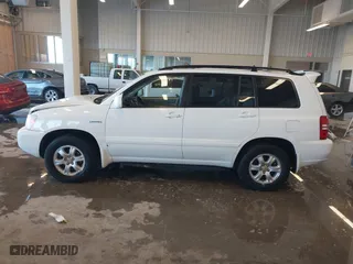 2003 Toyota Highlander with VIN JTEHF21A430153629, listed as a IAAI auction lot 41334411 with 236,557 mi miles. Bid and sale history available at carsss.com. Image 14.