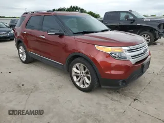 2014 Ford Explorer XLT with VIN 1FM5K7D8XEGA54182, listed as a Copart auction lot 55339475 with 211,975 mi miles and Salvage Title. Bid and sale history available at carsss.com. Image 4.