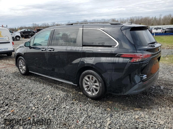2022 Toyota Sienna XLE с VIN 5TDYSKFC2NS057332, выставлен на аукционе Copart как лот 51828685 с пробегом 47 332 миль миль и Списание • Salvage title. История ставок и продаж доступна на DreamBid. Изображение 2.