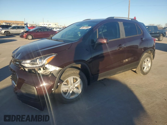 2021 Chevrolet Trax LT with VIN KL7CJPSM1MB365880, listed as a Copart auction lot 86573954 with 4,960 mi miles and Salvage title. Bid and sale history available at DreamBid. Image 1.