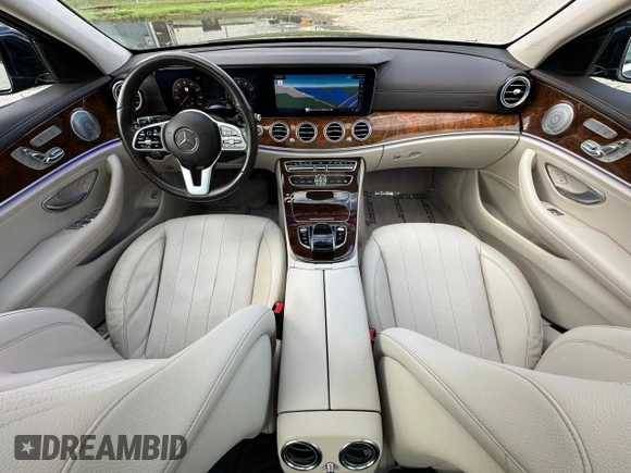 2019 Mercedes-Benz E 450 z VIN WDDZH6JB9KA591631, wystawiony jako Copart lot #58946415 z przebiegiem 158 139 mil mil oraz Czysty tytuł • Clean title. Historia ofert i sprzedaży dostępna na DreamBid. Obrazek 9.