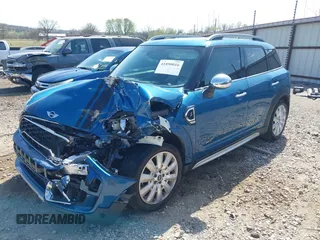 2018 MINI Countryman Cooper S with VIN WMZYT5C30J3E60548, listed as a IAAI auction lot 41890016 with 75,769 mi miles and . Bid and sale history available at DreamBid. Image 17.