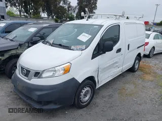 2015 Nissan NV200 SV with VIN 3N6CM0KNXFK710080, listed as a IAAI auction lot 41831172 with 144,397 mi miles. Bid and sale history available at carsss.com. Image 17.
