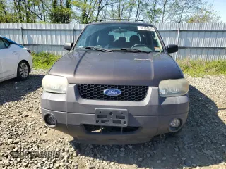 2006 Ford Escape XLT с VIN 1FMCU93106KC50549, выставлен на аукционе Copart как лот 54784475 с пробегом 158 211 миль миль и Списание • Salvage title. История ставок и продаж доступна на DreamBid. Изображение 5.