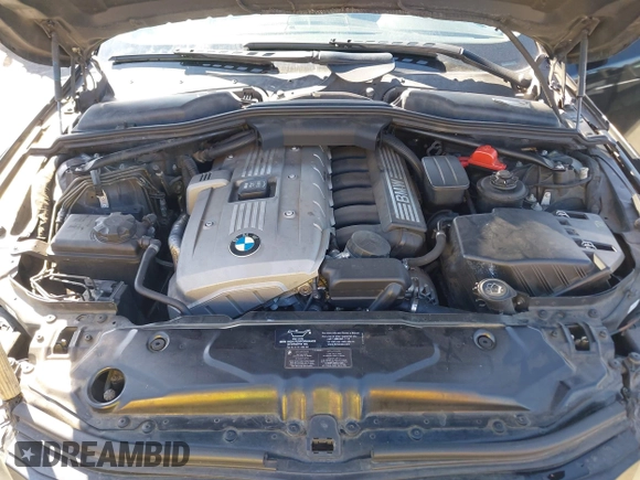 2007 BMW 5 Series 530i with VIN WBANE73517CM44520, listed as a IAAI auction lot 41840677 with 159,409 mi miles. Bid and sale history available at carsss.com. Image 10.