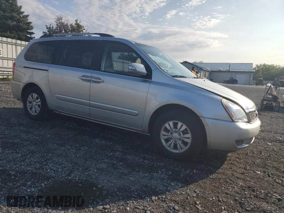 2012 Kia Sedona LX with VIN KNDMG4C78C6434391, listed as a Copart auction lot 70853574 with 127,359 mi miles and Salvage Title. Bid and sale history available at carsss.com. Image 4.