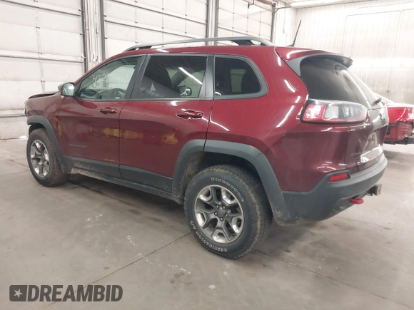 2019 Jeep Cherokee Trailhawk with VIN 1C4PJMBX7KD200267, listed as a IAAI auction lot 42216422 with Not provided miles and . Bid and sale history available at DreamBid. Image 3.