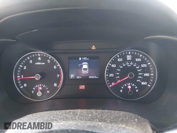 2020 Kia Forte LXS z VIN 3KPF24ADXLE152263, wystawiony jako IAAI lot #42218444 z przebiegiem 88 828 mil mil oraz . Historia ofert i sprzedaży dostępna na DreamBid. Obrazek 7.