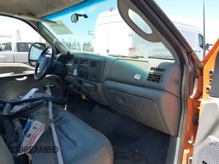 2003 Ford F-350 с VIN 1FDSF34L23EC39582, выставлен на аукционе IAAI как лот 42581958 с пробегом Не указан миль и . История ставок и продаж доступна на DreamBid. Изображение 5.