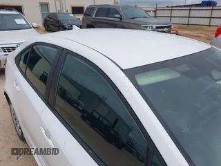 2023 Toyota Corolla LE z VIN 5YFB4MDE5PP013305, wystawiony jako IAAI lot #42344247 z przebiegiem 55 854 mil mil oraz . Historia ofert i sprzedaży dostępna na DreamBid. Obrazek 6.