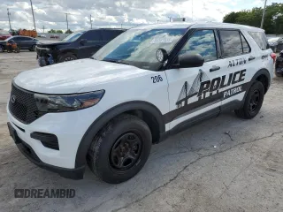 2020 Ford Police Interceptor Utility z VIN 1FM5K8AW9LGA19414, wystawiony jako Copart lot #56361035 z przebiegiem 112 081 mil mil oraz Szkody całkowita. Historia ofert i sprzedaży dostępna na DreamBid. Obrazek 1.