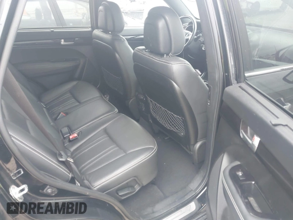 2014 Kia Sorento SX with VIN 5XYKW4A76EG549679, listed as a IAAI auction lot 41916294 with 146,566 mi miles. Bid and sale history available at carsss.com. Image 8.