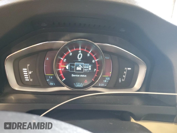 2015 Volvo V60 с VIN YV126MEC0F1205624, выставлен на аукционе Copart как лот 70863984 с пробегом 128 952 миль миль и Списание • Salvage title. История ставок и продаж доступна на DreamBid. Изображение 9.