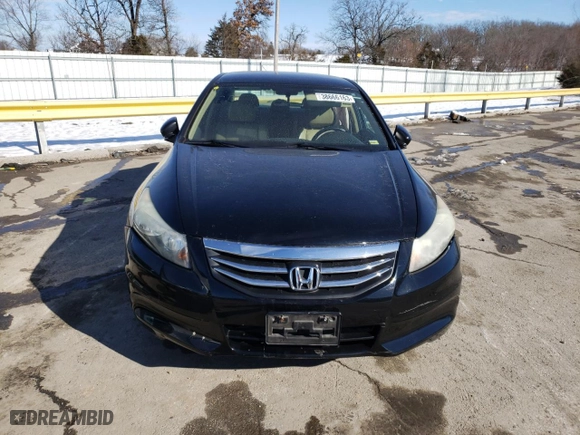 2011 Honda Accord Sdn SE with VIN 1HGCP2F69BA145925, listed as a Copart auction lot 38666163 with 69,222 mi miles and Salvage Title. Bid and sale history available at carsss.com. Image 5.