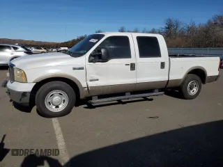 2005 Ford Super Duty F-250 XL with VIN 1FTSW20P25EA07140, listed as a Copart auction lot 44162225 with 199,922 mi miles and Clean Title. Bid and sale history available at carsss.com. Image 1.