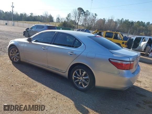 2008 Lexus LS 460 with VIN JTHBL46F985055711, listed as a IAAI auction lot 41771863 with 163,741 mi miles and . Bid and sale history available at DreamBid. Image 3.