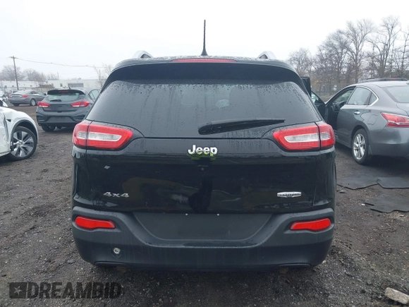 2017 Jeep Cherokee Latitude z VIN 1C4PJMCS6HW529638, wystawiony jako IAAI lot #41835526 z przebiegiem 79 633 mil mil oraz . Historia ofert i sprzedaży dostępna na DreamBid. Obrazek 16.