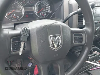 2012 Ram 2500 ST с VIN 3C6TD4HT2CG280731, выставлен на аукционе IAAI как лот 42378566 с пробегом 430 075 миль миль и . История ставок и продаж доступна на DreamBid. Изображение 11.