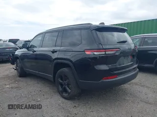 2023 Jeep Grand Cherokee Limited с VIN 1C4RJKBG6P8702247, выставлен на аукционе IAAI как лот 42206656 с пробегом 28 516 миль миль и . История ставок и продаж доступна на DreamBid. Изображение 3.