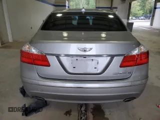 2009 Hyundai Genesis with VIN KMHGC46F69U055403, listed as a Copart auction lot 72923634 with 177,195 mi miles and Clean Title. Bid and sale history available at carsss.com. Image 6.