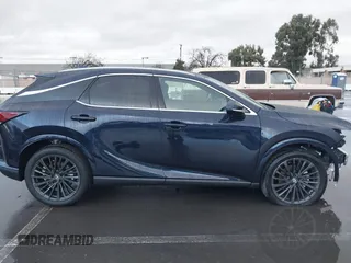 2025 Lexus RX 350 with VIN 2T2BAMCA7SC092410, listed as a IAAI auction lot 41580330 with 1,162 mi miles and . Bid and sale history available at DreamBid. Image 14.