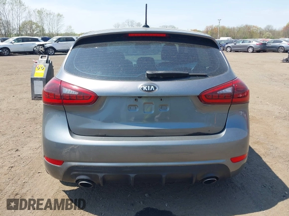 2015 Kia Forte 5-Door SX with VIN KNAFZ5A35F5266838, listed as a IAAI auction lot 42115081 with 80,983 mi miles. Bid and sale history available at carsss.com. Image 16.