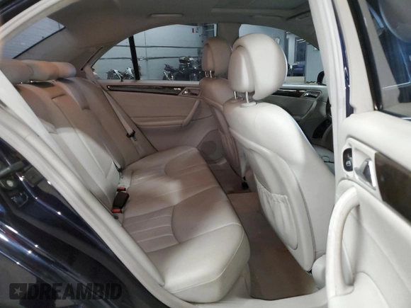 2006 Mercedes-Benz C 280 Luxury with VIN WDBRF92H16F752095, listed as a Copart auction lot 61414675 with 182,802 mi miles and Salvage title. Bid and sale history available at DreamBid. Image 10.