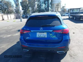 2023 Mercedes-Benz GLC with VIN W1NKM4GB1PU017705, listed as a IAAI auction lot 41741462 with 28,039 mi miles. Bid and sale history available at carsss.com. Image 17.