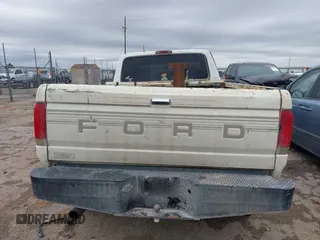 1995 Ford F-350 with VIN 1FTJW36H0SEA10003, listed as a IAAI auction lot 41959728 with 266,377 mi miles and . Bid and sale history available at DreamBid. Image 16.