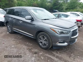 2019 Infiniti QX60 PURE with VIN 5N1DL0MM9KC568038, listed as a IAAI auction lot 42126006 with 103,825 mi miles. Bid and sale history available at carsss.com. Image 1.