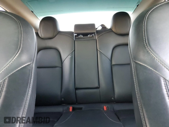 2019 Tesla Model 3 Mid Range z VIN 5YJ3E1EA1KF434552, wystawiony jako Copart lot #48161785 z przebiegiem 57 558 mil mil oraz Tytuł czysty. Historia ofert i sprzedaży dostępna na DreamBid. Obrazek 10.