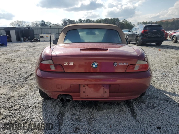 2001 BMW Z3 2.5 z VIN WBACN33401LM03049, wystawiony jako Copart lot #44110745 z przebiegiem 187 968 mil mil oraz Szkody całkowita. Historia ofert i sprzedaży dostępna na DreamBid. Obrazek 6.