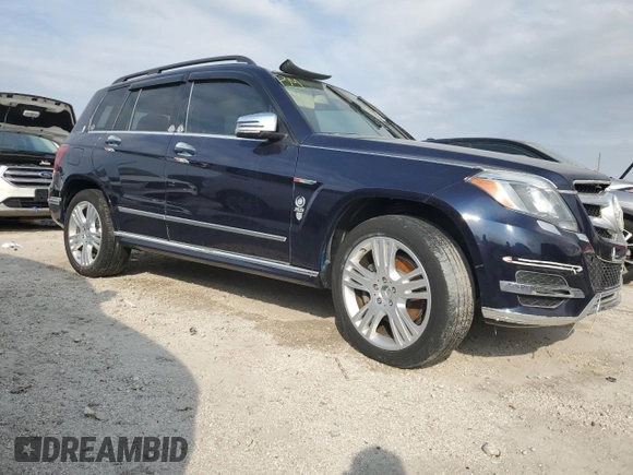 2015 Mercedes-Benz GLK 350 with VIN WDCGG5HB0FG434748, listed as a Copart auction lot 74879284 with 49,991 mi miles and Non Repairable. Bid and sale history available at DreamBid. Image 4.