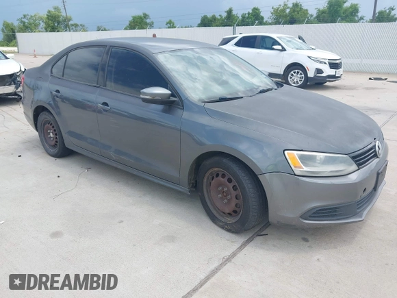 2011 Volkswagen Jetta SE с VIN 3VWDX7AJ5BM327343, выставлен на аукционе IAAI как лот 42685354 с пробегом 272 384 миль миль и . История ставок и продаж доступна на DreamBid. Изображение 1.
