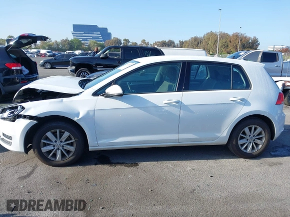 2016 Volkswagen Golf TSI S z VIN 3VW217AU9GM038217, wystawiony jako IAAI lot #42293552 z przebiegiem 44 833 mil mil oraz . Historia ofert i sprzedaży dostępna na DreamBid. Obrazek 14.