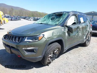 2018 Jeep Compass Trailhawk with VIN 3C4NJDDB0JT241163, listed as a IAAI auction lot 41986193 with 89,246 mi miles and . Bid and sale history available at DreamBid. Image 11.