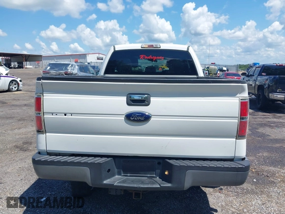 2013 Ford F-150 XL with VIN 1FTEX1CM8DFB15826, listed as a IAAI auction lot 42471324 with 354,738 mi miles and . Bid and sale history available at DreamBid. Image 16.