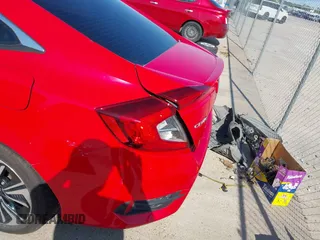 2017 Honda Civic Sedan EX-T with VIN 2HGFC1F3XHH641013, listed as a IAAI auction lot 41979162 with 112,833 mi miles. Bid and sale history available at carsss.com. Image 17.