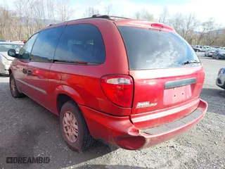 2004 Dodge Caravan SE with VIN 1D4GP24R24B542860, listed as a IAAI auction lot 41907813 with 177,336 mi miles. Bid and sale history available at carsss.com. Image 6.